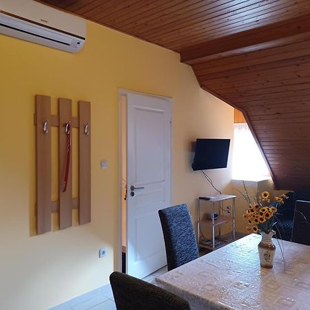 Andrea Apartmanhaz Balatongyörök Екстериор снимка