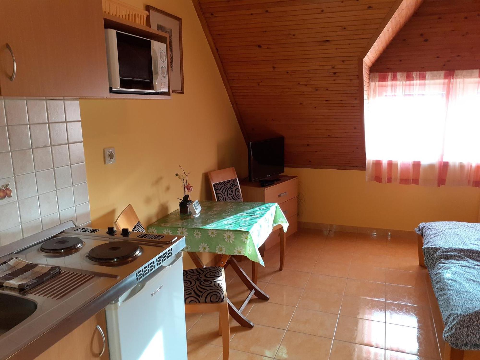 Andrea Apartmanhaz Balatongyörök Екстериор снимка