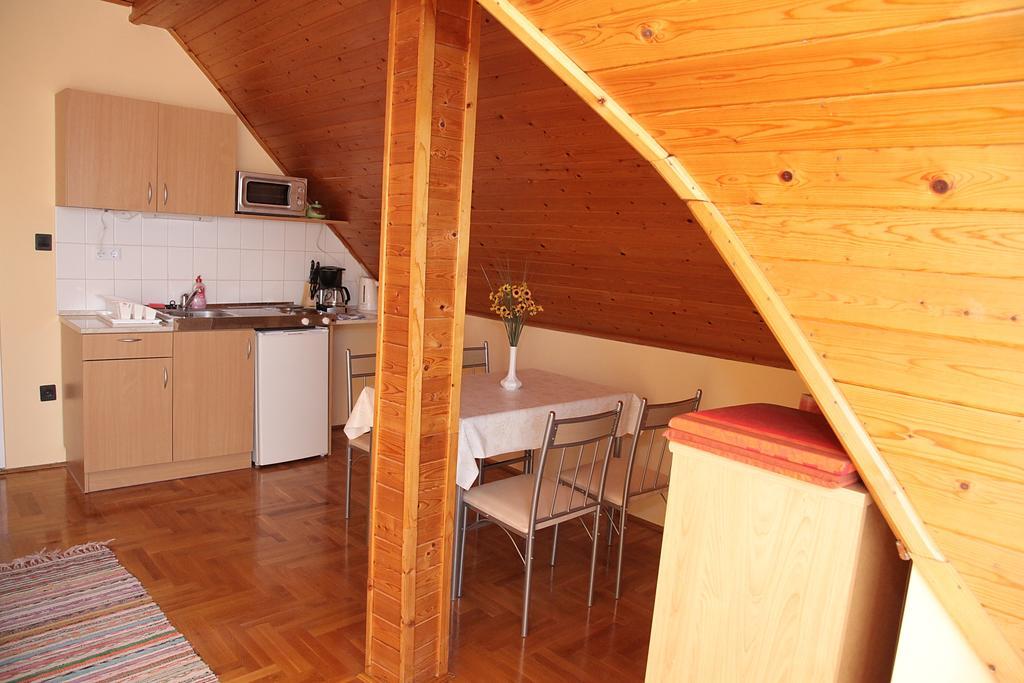 Andrea Apartmanhaz Balatongyörök Екстериор снимка