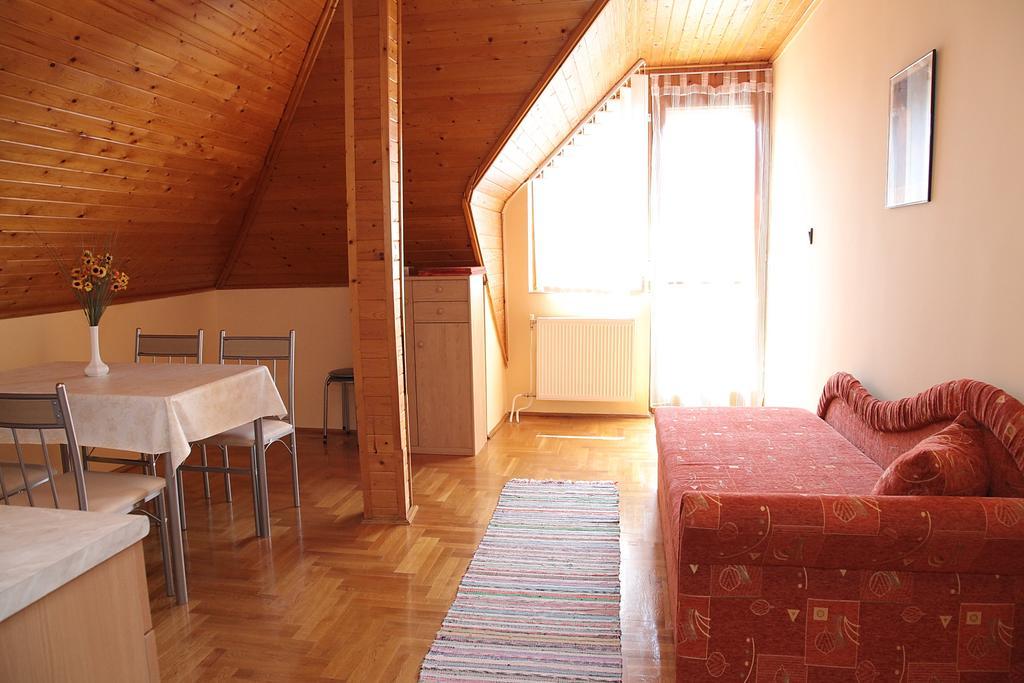 Andrea Apartmanhaz Balatongyörök Екстериор снимка