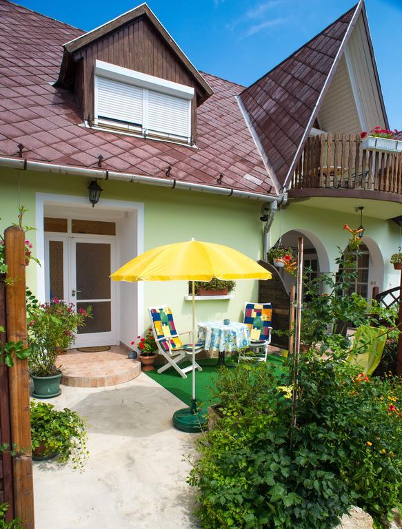 Andrea Apartmanhaz Balatongyörök Екстериор снимка